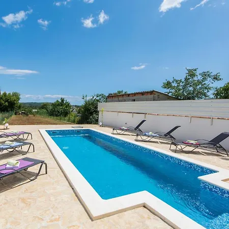 Villa Pax Divšići